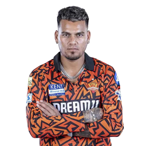 Rahul Chahar posing in Sunrisers Hyderabad jersey 2025